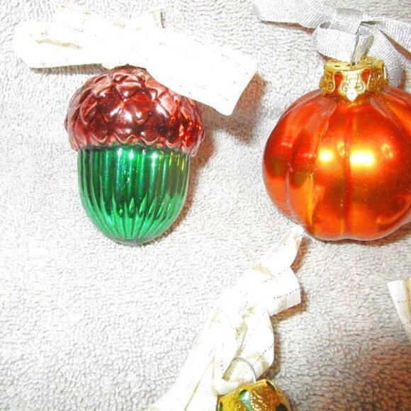 VTG Old World VEGETABLE Blown Glass ORNAMENTS Set Of 5 CORN Pumpkin WALNUT - Picture 4 of 12